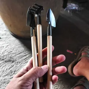 3in1 Alat Berkebun Mini Simple Kokoh dengan Desain Praktis dan Mudah Digunakan untuk Kebun Anda