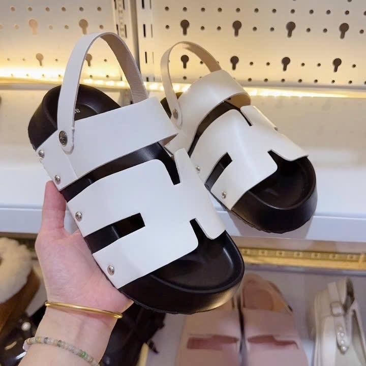  Dép Sandal Quai Hậu Nữ Độn Đế 4-5cm Da Mềm Nhẹ Nhàng  Loại 1  