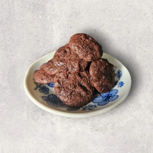 Yummy Chocolate Chips Snack - Double Chocolate Chip Cookie