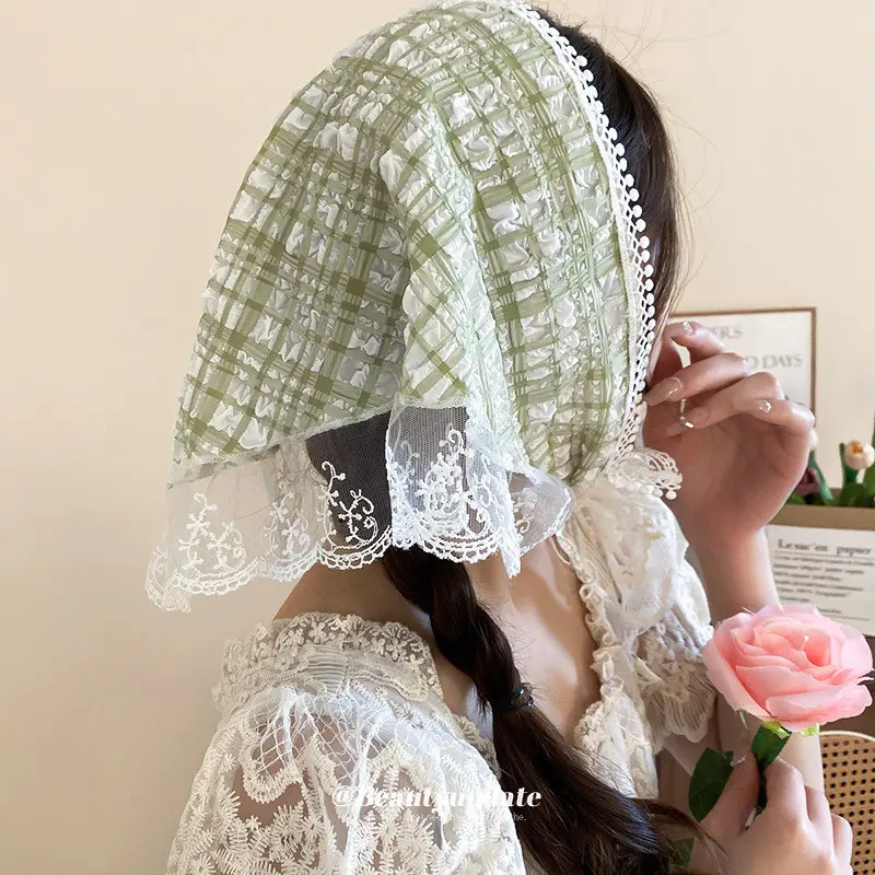 Town Shell - Crinkle Tartan Aesthetic Raw Lace Scarf / Syal Korea 4