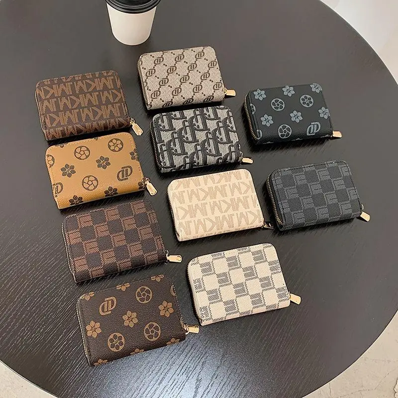 BAO010 Dompet Wanita Lipat Fashion Bahan Kulit PU Import Korea Kartu Uang