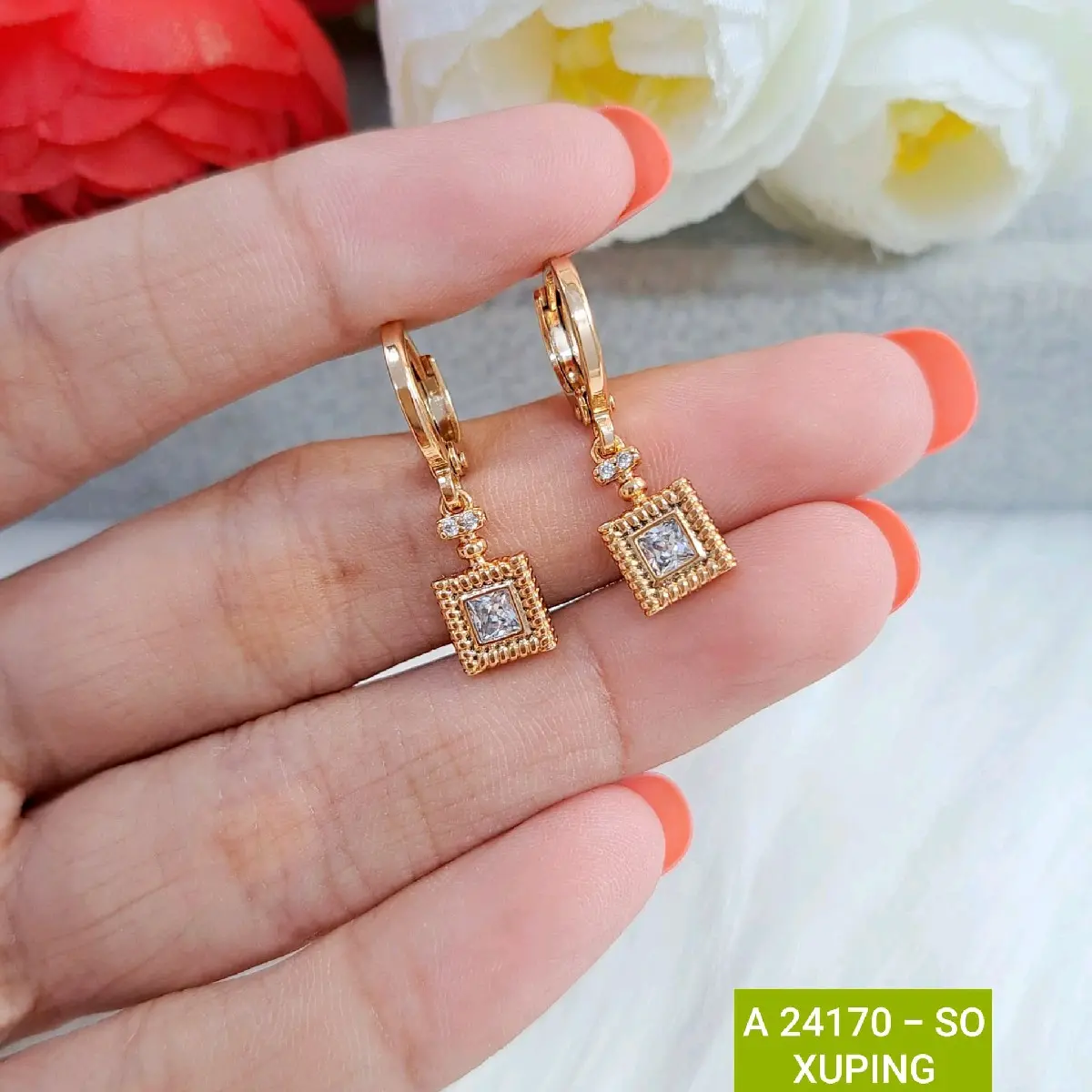 Anting Xuping model klip kotak gold simpel untuk Perempuan Earrings