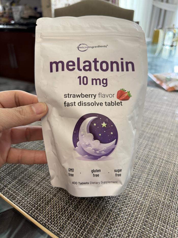 Micro Ingredients Melatonin 10 mg Straberry Flavor 400 tablets