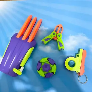 Paket Mainan 4 in 1 terdiri dari = Cakar X-men / Spider, Fidget Toy Burung Hantu, Spinner dan pluit