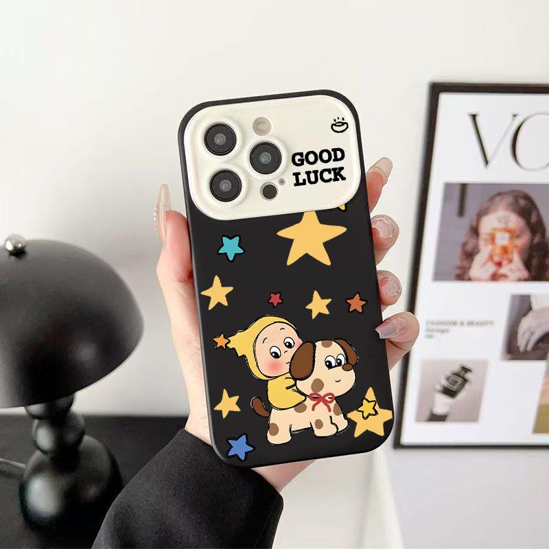 Ốp lưng chó sao Riding Dog phù hợp với iPhone 16, 18 Pro, 17 Pro Max, 15 Plus, 11 Pro, 13, 12 Pro, 15 Pro, 14 Pro Max, 11, 17 Pro, 16 Pro và XS/XS Max. Thay đổi phong cách ngay lập tức với kiểu 18 Pro Max, thiết kế cửa kính ống kính lớn.
