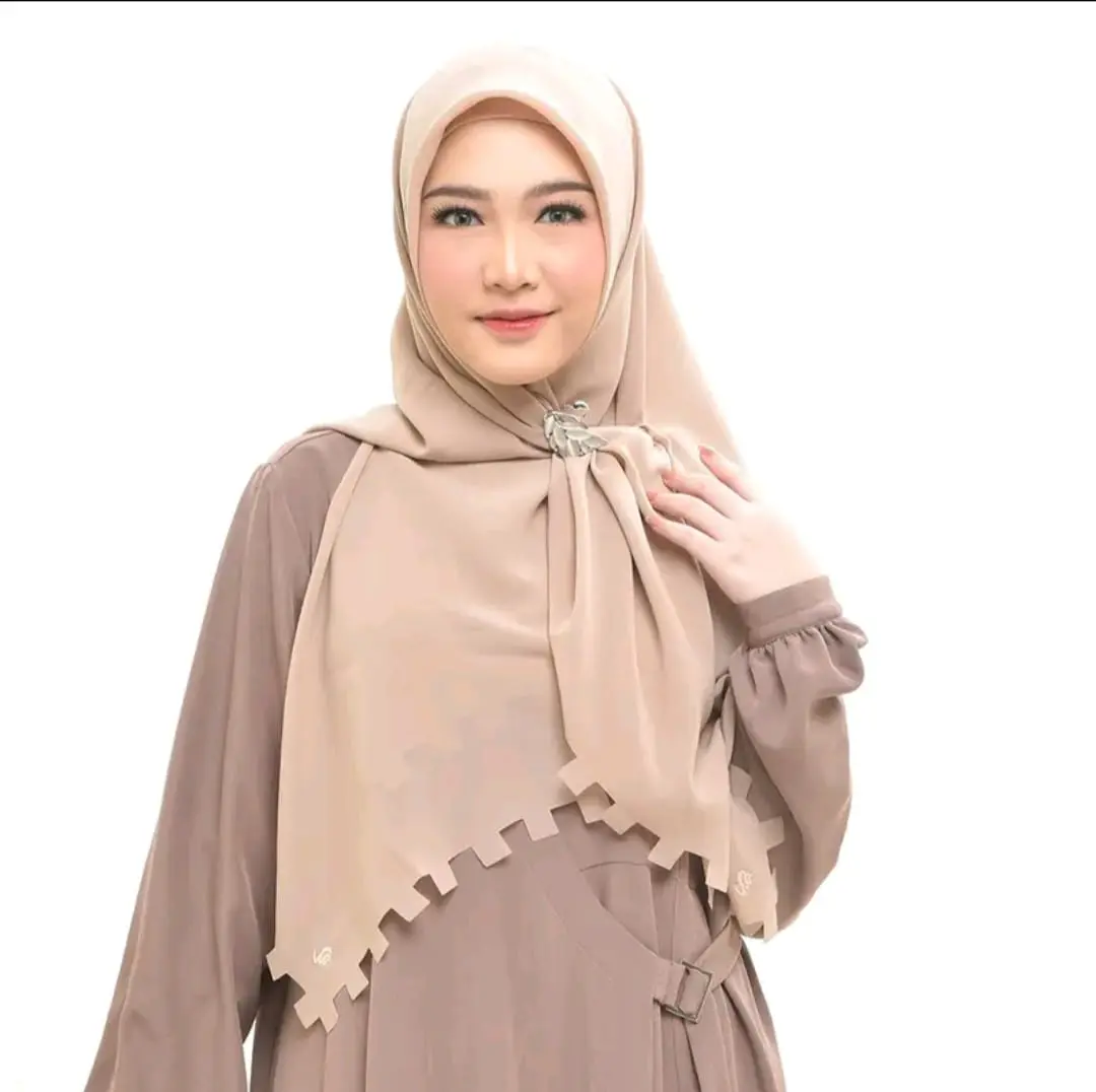 Rabbani - Kerudung Segi Empat Zahira Dagadu M Jilbab Casual