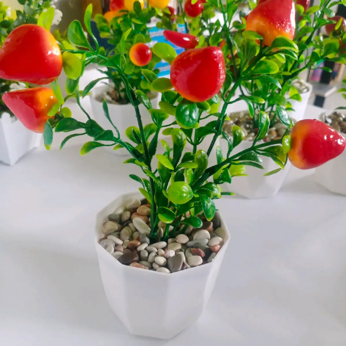 ORNAMEN BUAH BUAHAN PLASTIK + VAS NO 8CM.dekorasi Bunga
