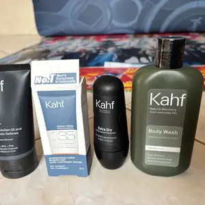 [KAHF BUNDLE 4IN1 PAKET PERAWATAN DAILY USE ESSENTIALS] Paket Personal Care (Face Wash + Sunscreen Moisturizer + Body Wash + Deodorant) - Wajah Cerah Tanpa Ketarik, Terlindungi dari UV, & Badan Bersih Bebas Keringat Seharian - Suitable for Daily  Use