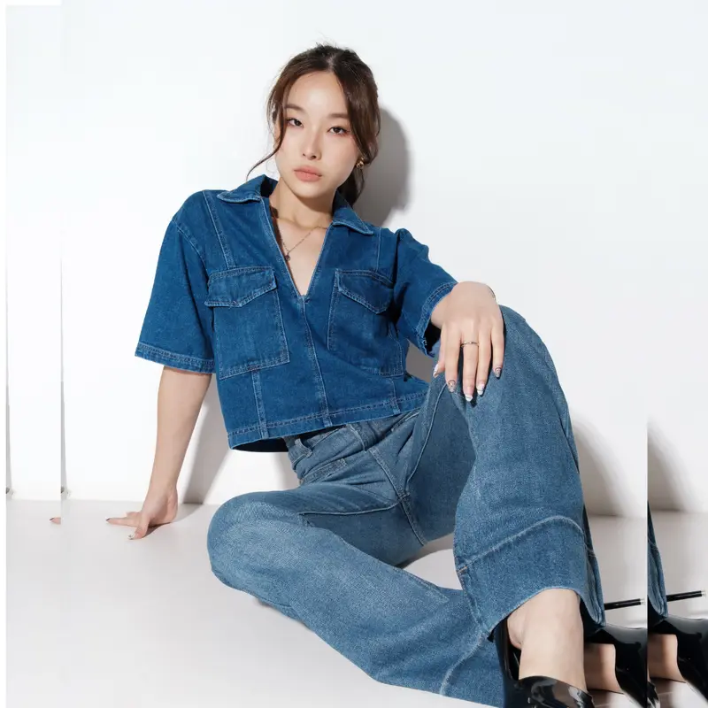 LADOUCE - Bonnie Crop Denim Top Atasan Crop Jeans Wanita 1