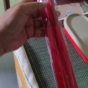 Kipas Nari Menari Tangan Kipas Tai Chi Kipas Tangan Lipat Bunyi Keprek Polos Ukuran Besar Warna Merah Plastik