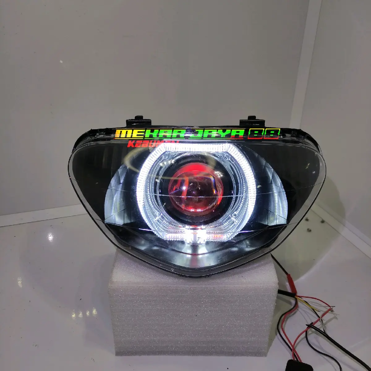 LAMPU SEMI ALA PROJIE BILED MIO SEPORTY LAMA OLD Foto