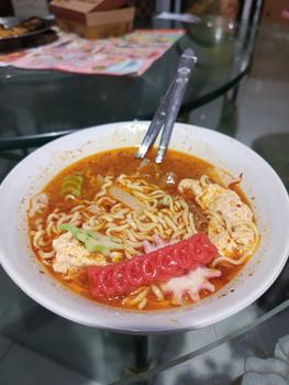 Product Review of seblak eonni instant pedas rasa medok paket A from l**l 0