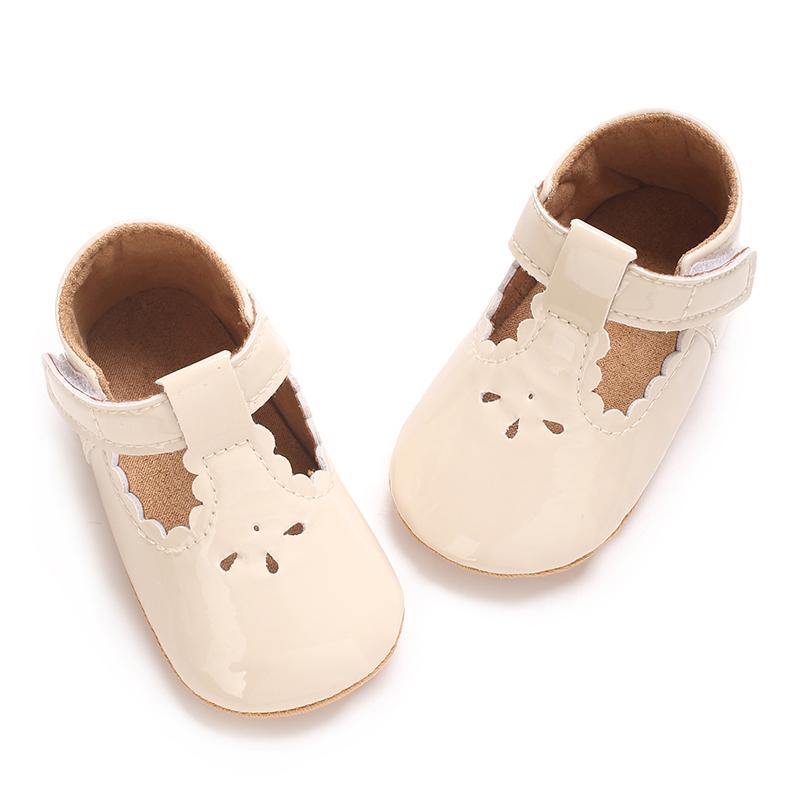 Product Introduction of Spring And Autumn Baby Girl Walking Shoes 0-1 Year Old Soft Soled Anti Slip Princess Little Leather Shoes Soft Single Shoes 44