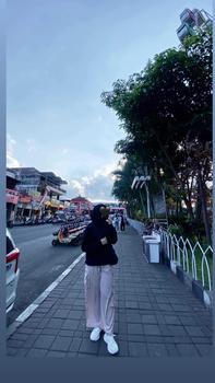 Product Review of SIVALI Bonnie Cargo Pants - Highwaist Loose Cargo - Celana Kargo Wanita - Baggy Pants Panjang Polyester Kulot Casual Hitam Kantor Kantor Formal Kerja Kerja Kerja Basic Karet from h**5 3
