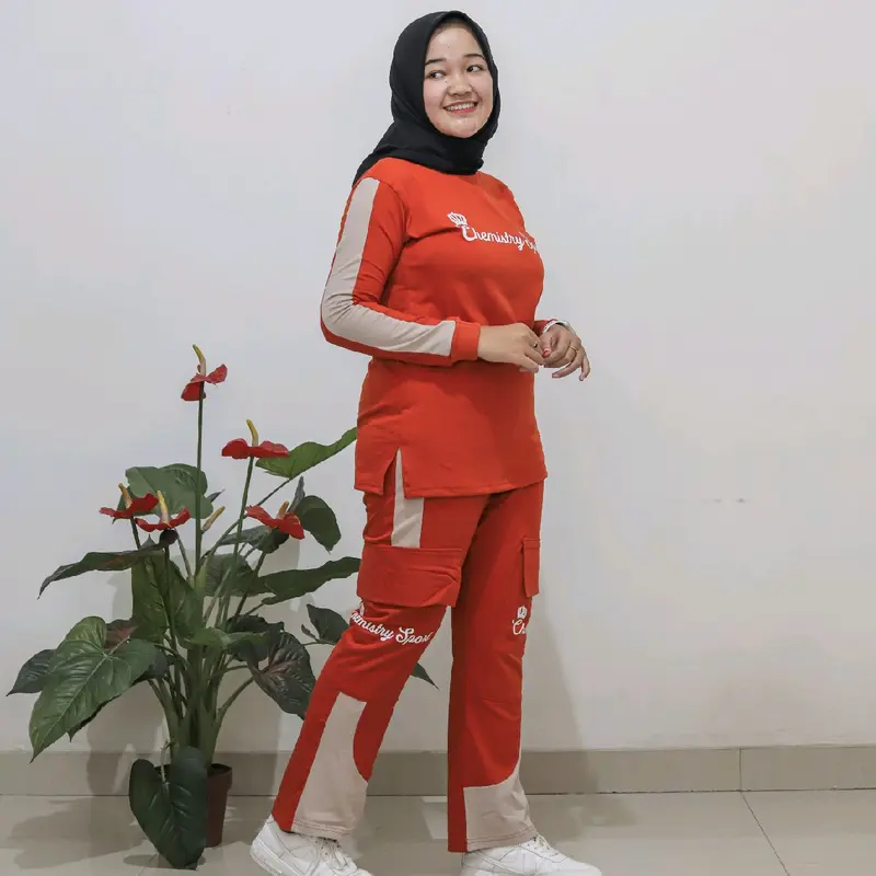 Setelan Olahraga Wanita | One Set Cargo Muslimah bahan Katun Combed 20s 5