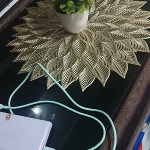 Taplak atau alas meja Cantik pajangan meja 38*38cm