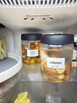Product Review of Vacuum Sealed Jar Coffee Bean Canister Storage can from ✨**✨ 3