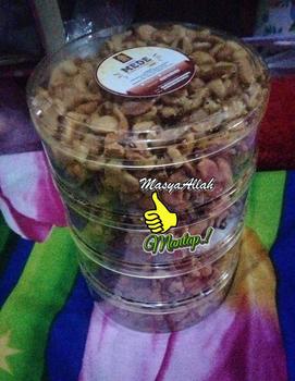 Product Review of Kacang Mete Sulawesi Matang Pecah Belah 250gr - Bebas Gula Rendah Lemak - Toples - Makanan Patahan from A**a 2**1 0