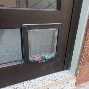 Pintu Kucing / Pintu Anjing Kecil Flapdoor cat / small dog  4way magnectic