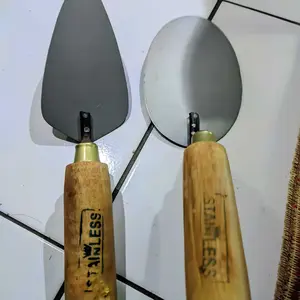 Cetok / sendok semen 20cm,18cm,kotak,25cm,bulat,poslen kecil 15cm