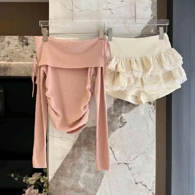 Set Tiểu Thư Hồng Baby 2 Món Gồm Áo Trễ Vai Đính Nơ Chun Eo + Chân Váy Umi 2 Tầng Viền Ren Có Quần Trong