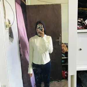 ECOISM Jaket Olahraga Wanita Pelindung Matahari Wanita Anti UV Sun Protection UPF50+ Outdoor Sport pilates   baju  olahraga  anti  uv