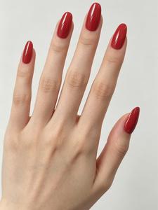 Classic True Red Solid Color | Queen Aura Handmade Press-On NailsPerfect for yellow undertones, the retro skin-brightening staple.Red lips’ twin nail color, the timeless classic red that never goes out of style.