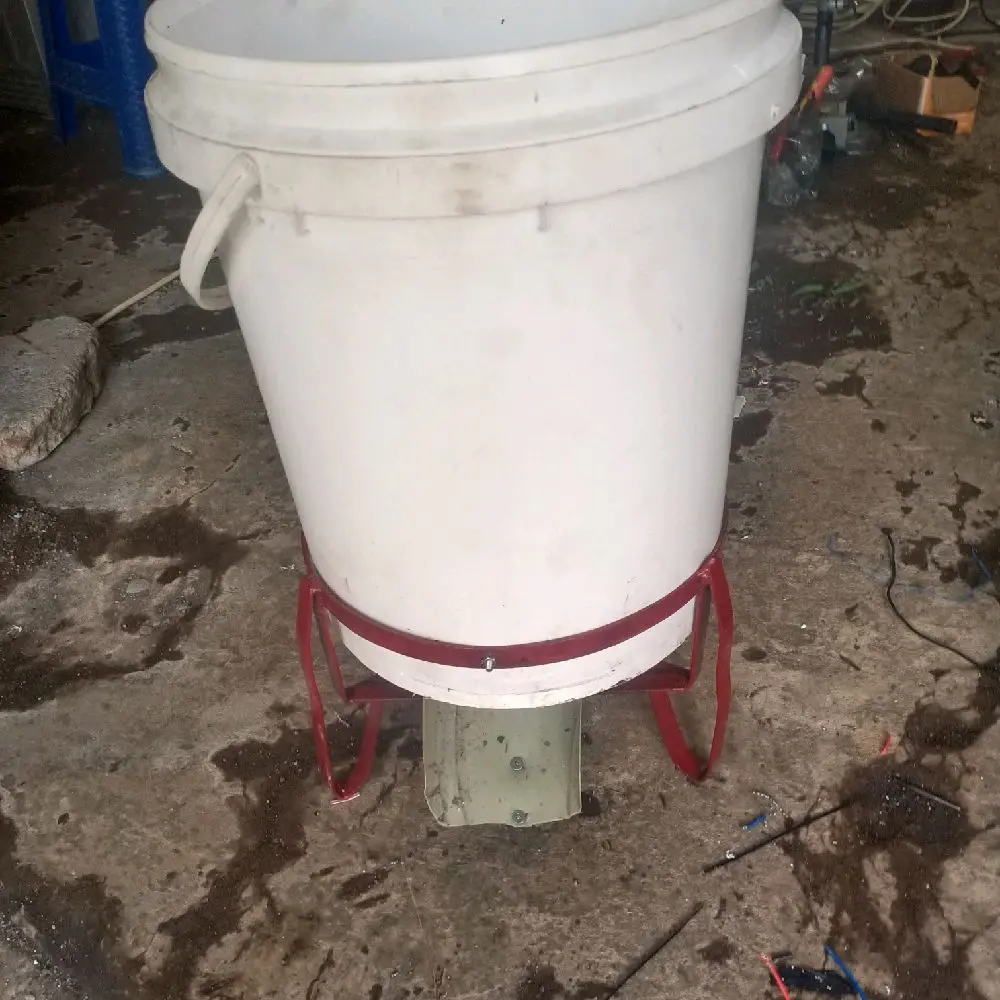 coper rumput buah dan sayuran untuk ternak