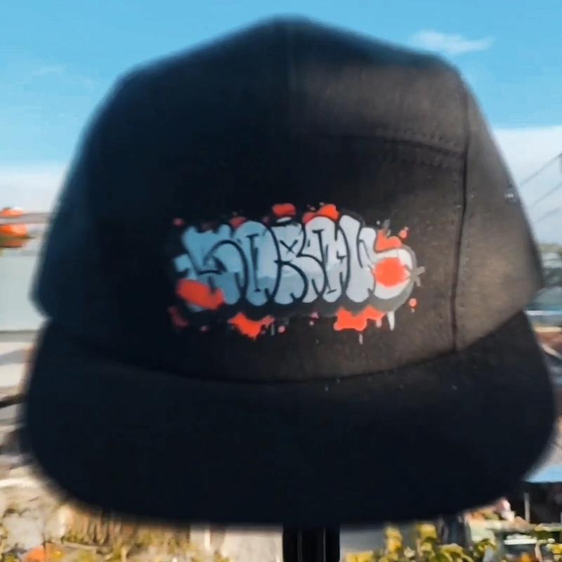 Topi skena,YRF.STORE Warna Hitam dengan Logo Sablon Unik GRAFFITI Abu putih merah Simpel,topi skena,topi snapback,topi skena outfit Topi skena,YRF.STORE Warna Hitam dengan Logo Sablon Unik GRAFFITI Abu putih merah Simpel,topi skena,topi snapback,topi skena outfit