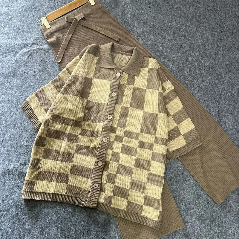 one set setelan Fuji outher polo cardi oversize dan kulot rajut premium Lengan pendek 4