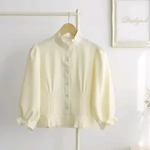 Dailynd Maira Blouse Kerah Rampel Lengan Balon Blouse Katun Linen dengan Desain Elegan dan Nyaman untuk Penggunaan Sehari-hari