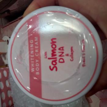 Product Review of (CPT PUTIH) Body Cream Lotion 10x Extra Whitening DNA SALMON Memutihkan Mencerahkan from N**i 1