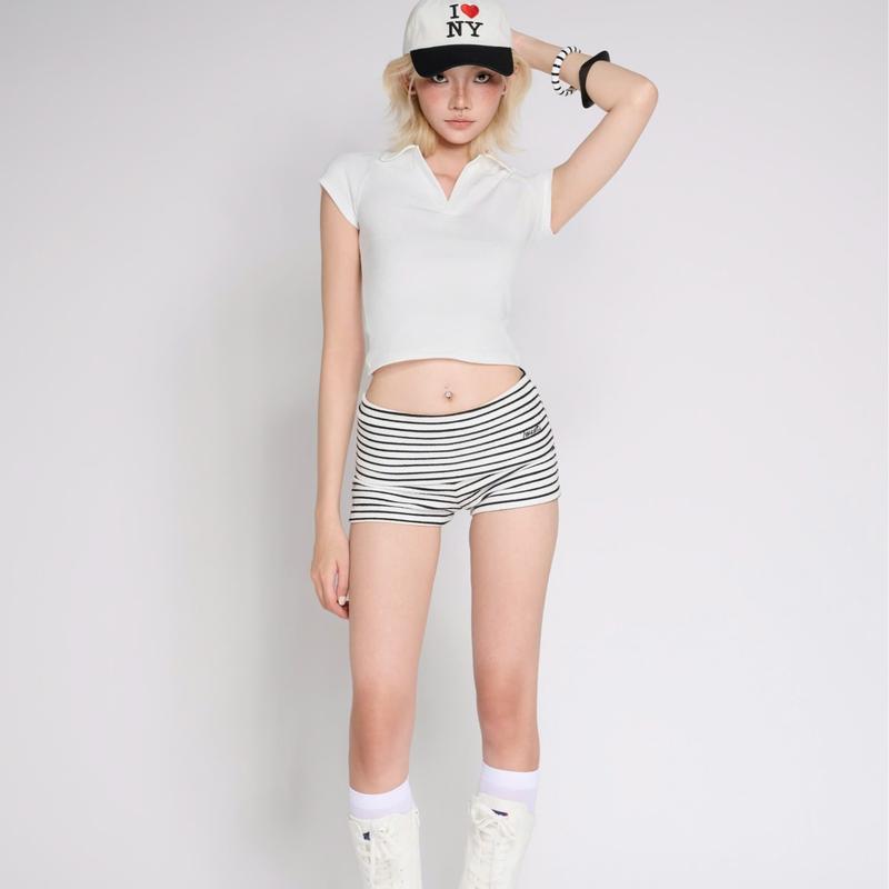 TWENTI Quần Short Thun Sọc Ngang Thêu Logo 1