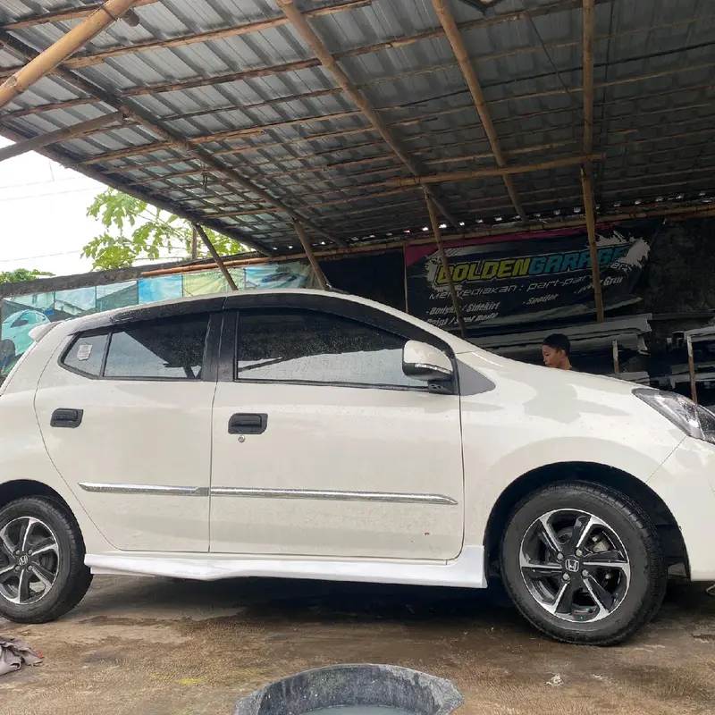 Bodykit samping agya/ayla Car 3