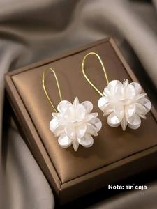 Arete colgantes de diseño floral elegante (1 par), Joyería de moda para fiestas, Decoración diaria de ropa, Joyería comodín y exquisita para regalo de cumpleaños