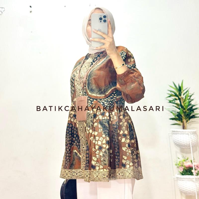 Blouse Batik Wanita Lengan Balon Motif MALIKA Sogan - Atasan Kerja Wanita Kekinian Bahan Katun Prima 3