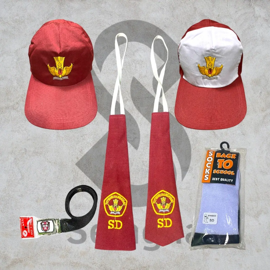 Paket Topi Dasi Ikat Pinggang Kaos Kaki SD Logo Tutwuri Handayani