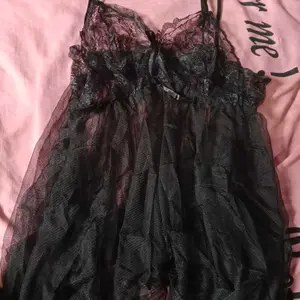 [ Happy Girl Shop ] Lingerie Pakaian Dinas Women Dewasa Desain Transparan Sexy Menggoda Hot Model Babydoll Bra Corak Bunga Beatiful With Pita Mini Tali Pundak Simple For Adjustmen Mid Back Free G-String All Varian Colour Kekinian Top Seller Sifon Good LIG