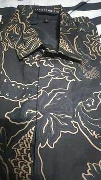 Product Review of Kemeja Batik Slimfit Lapis Furing Premium 1038 Batik Christo from B**n 0