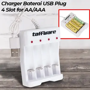 Charger Baterai 4 Slot AA AAA Ni-CD USB Plug