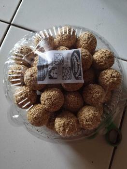 Product Review of Borondong garing ketan khas Majalaya kab Bandung from D**i B**u 0