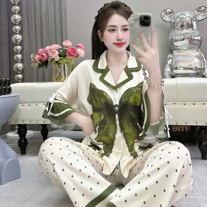 Đồ bộ pijama tay loe (40- 58kg), vải lụa latin cổ truyền thống