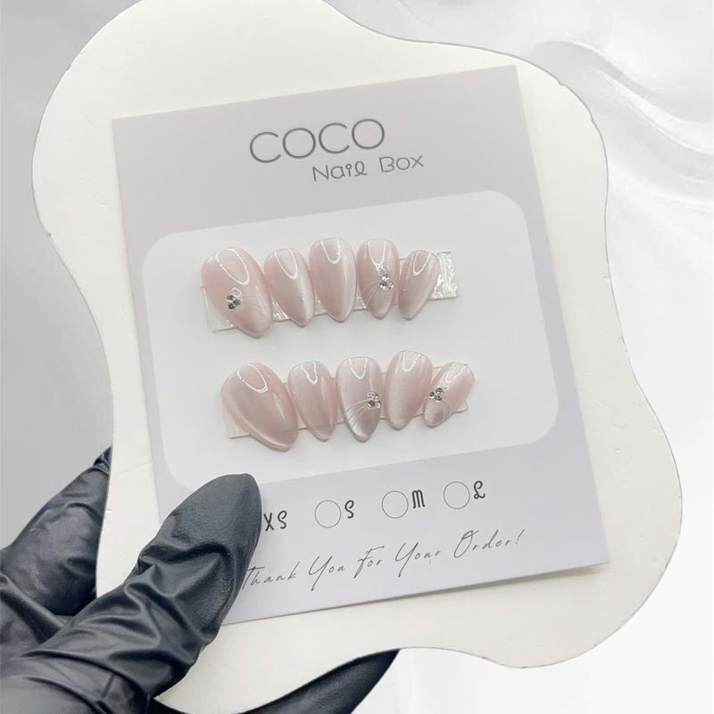 Móng úp tay Nailbox thiết kế - C026 màu thạch hồng mận mắt mèo đính đá chụm Coco Nailbox