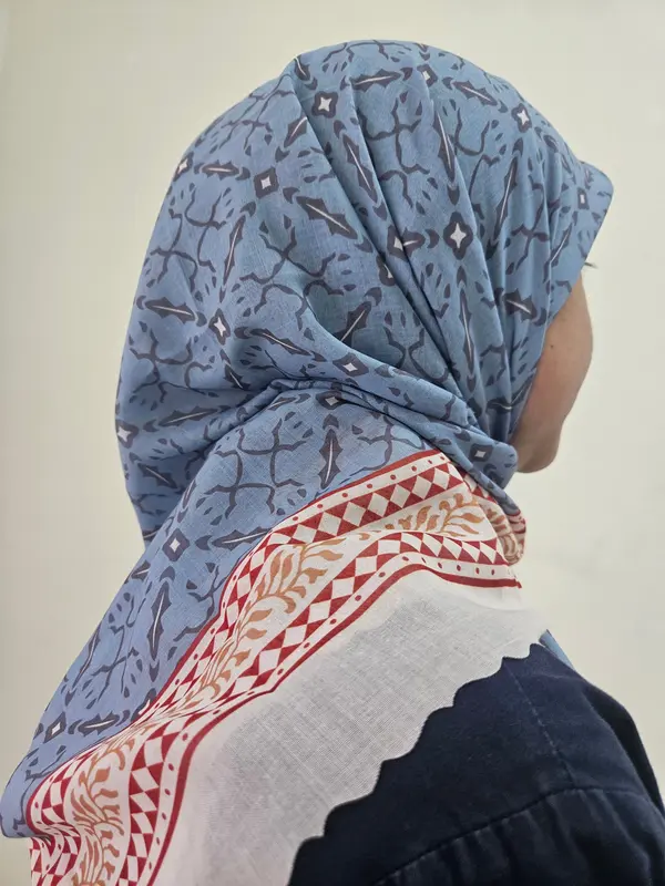 [PAKET BUNDLE] [BELI 3 LEBIH HEMAT] Luminous Beauty Veils - Hijab Segi Empat Shawlpublika/Hijab Segi Empat Motif Shawlpublika/Hijab Segi Empat Motif Bahan Voal Kualitas Premium (Motif U dan T) 4