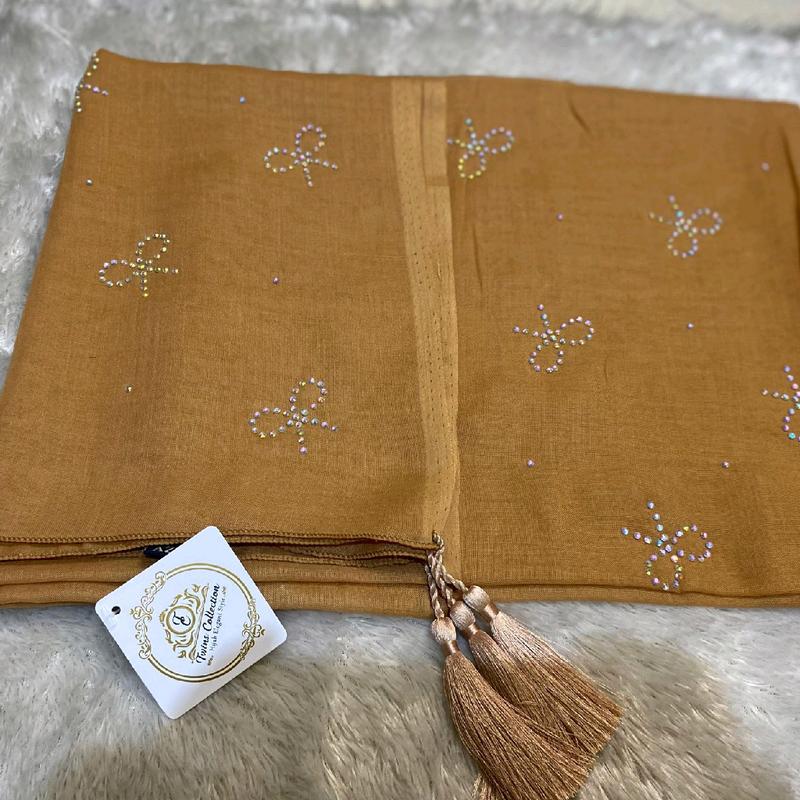 Hijab Paris Pita Coquette Swarovsky Tassel 4