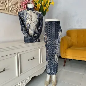 Batik couple pasangan/Kemeja batik rok couple/sarimbit batik/batik couple