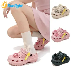 [Sunlight] Sandal Wanita Classic Mega Crush ClogMega Crush Clog Sandal Woman Nyaman dan Stylish untuk Harian 579M