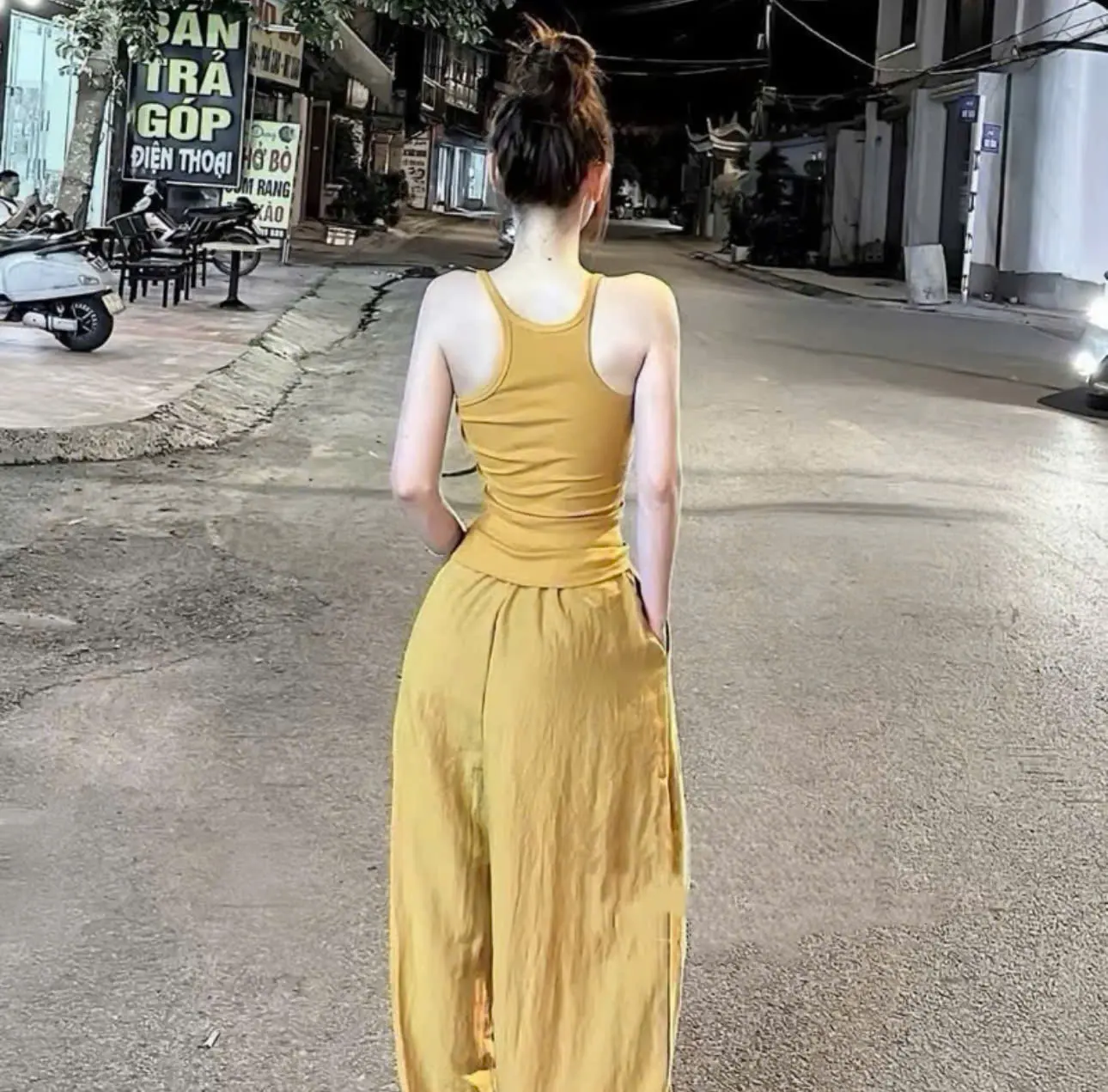 Set bộ ba lỗ, dây mix quần suông bồng bí, 3 màu đen, vàng, ghi | BigBuy360 - bigbuy360.vn