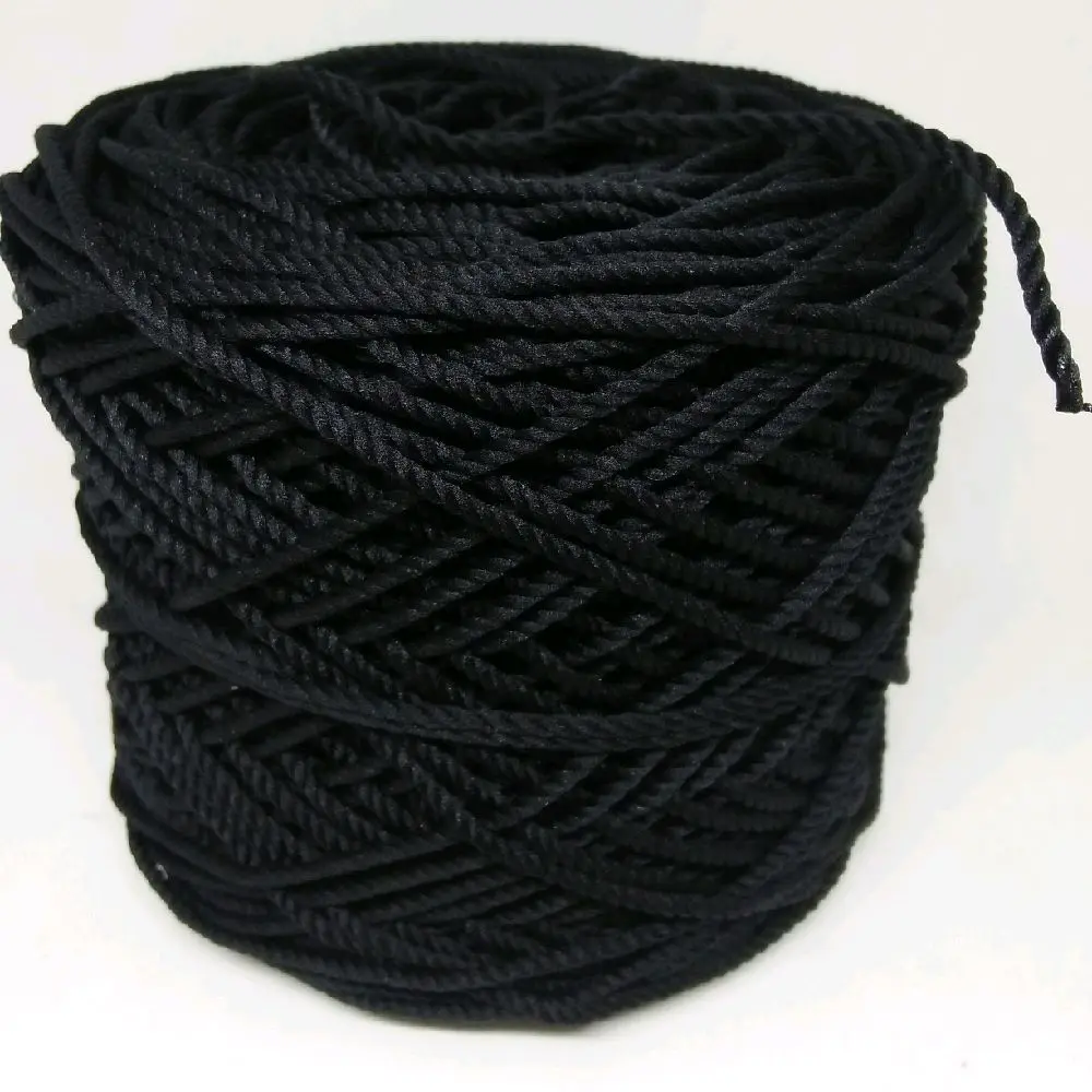 Benang Rajut Polyester Super Bigply Hitam 1902 (100 gram)
