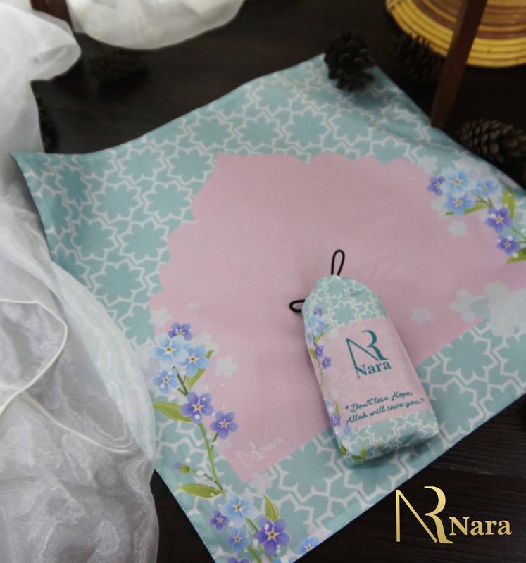 Sajadah Traveling Sujud LILY - TOSCA Pocket Saku Waterproof Printing Prayer Mat Traveler Mini Sajadah Sujud Traveling Traveler 0